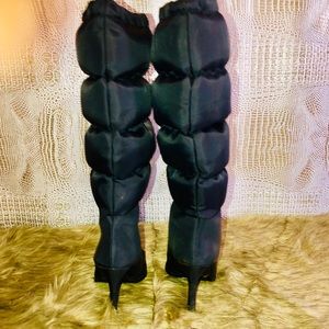 Women’s Puffy Black Heel Boots with Tie String 🌹